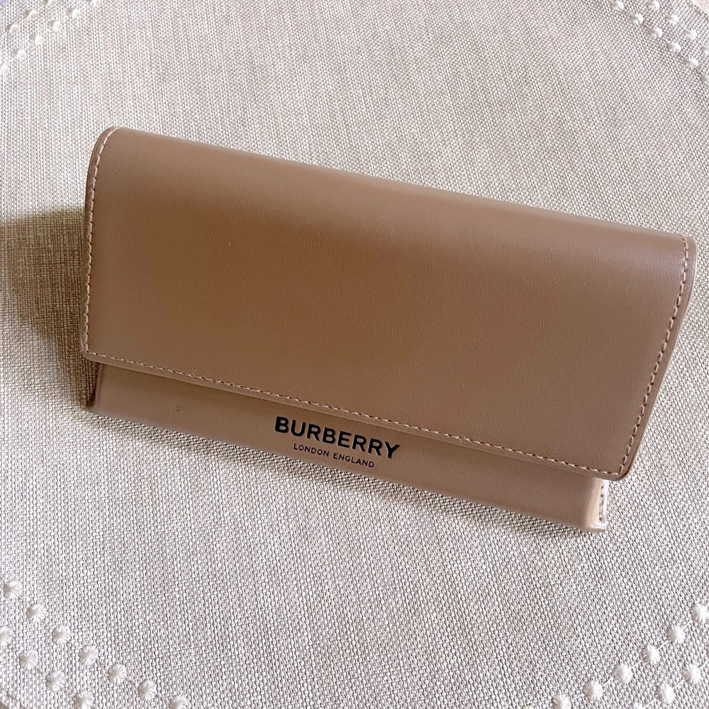 Burberry Triangular Eye Glasses Case